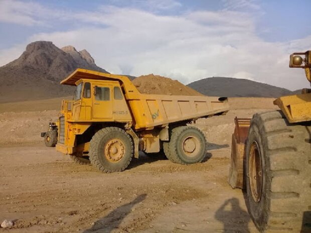 تعطیلی سنگ شکن معادن و کارخانه‌های آسفالت آبیک تا اطلاع ثانوی
