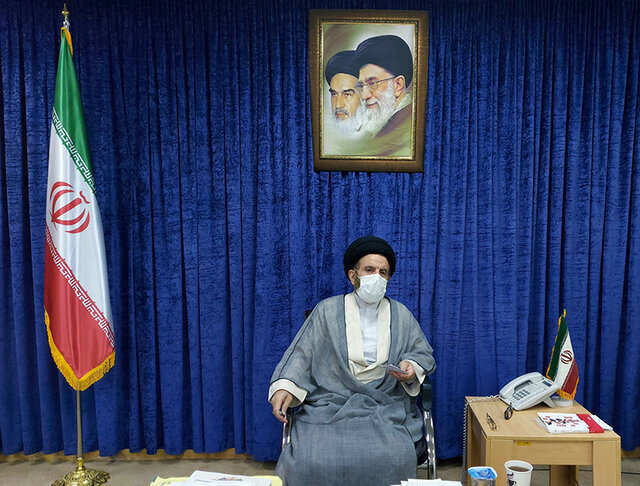 ائمه جمعه اطلاعات خود را به‌روز کنند