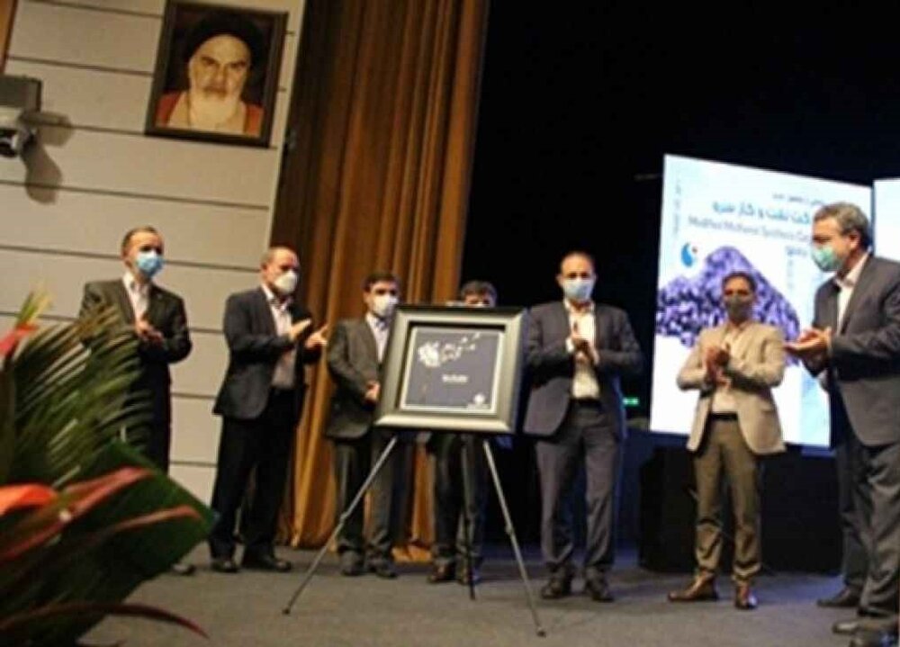 صنعت پتروشیمی از واردات کاتالیست بی‌نیاز شد