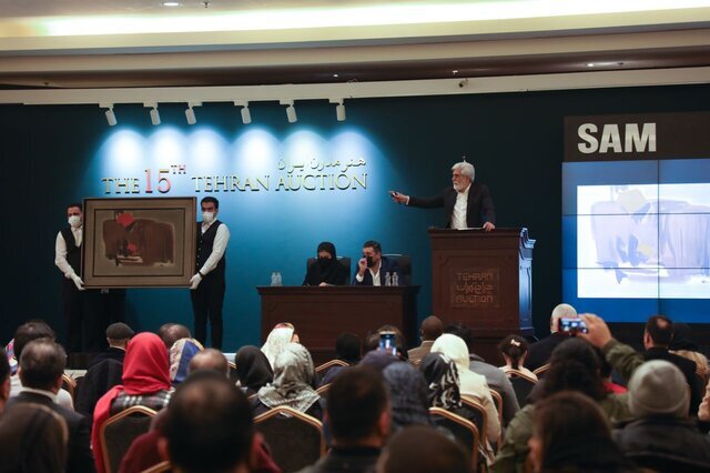 پانزدهمین حراج تهران چقدر فروخت؟
