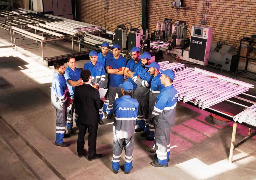 تاکید دولت بر استفاده از ظرفیت انجمن‌های کارگری