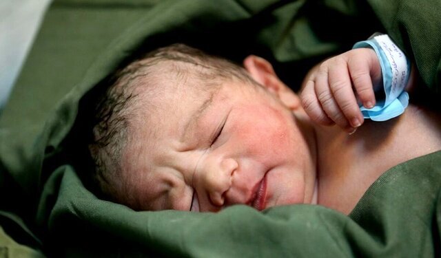 امداد رسانی به ۸مادر باردار در کولاک و برف کردستان
