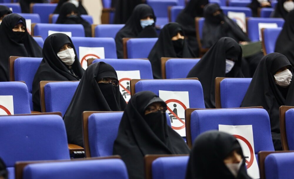 ساخت موشک‌های نقطه‌زنی با کمک طلبه‌ها علیه فساد