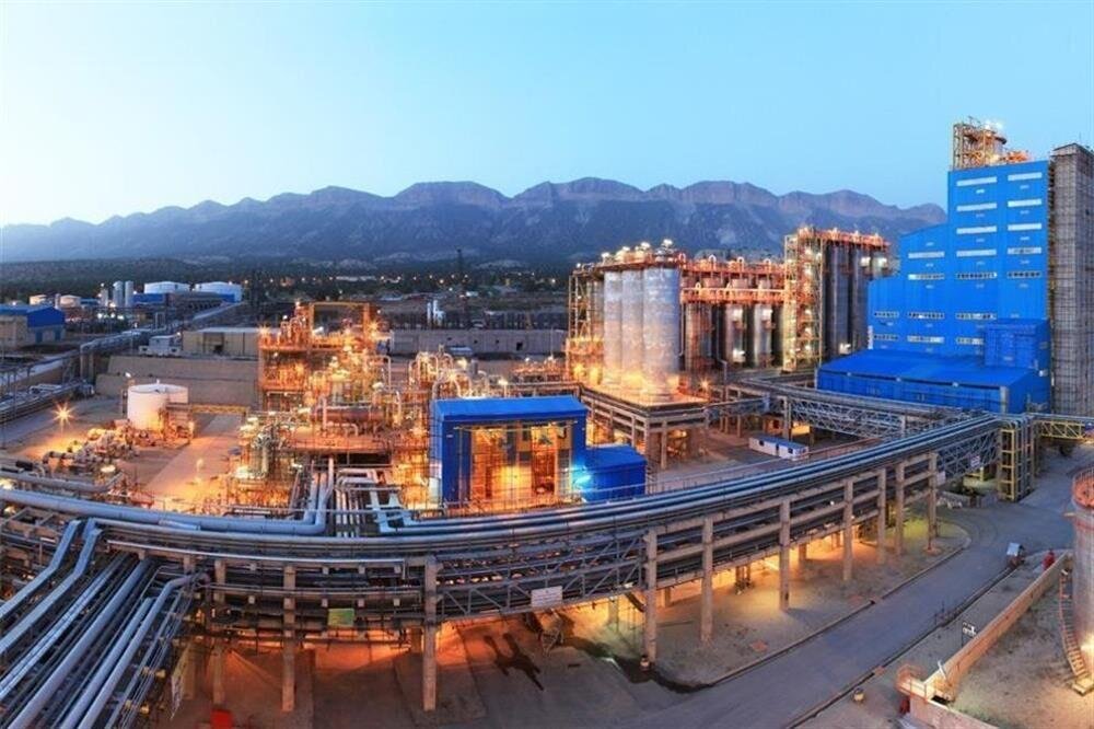 اعلام آمادگی پتروشیمی ایلام برای همکاری با طرح پتروشیمی هلیلان