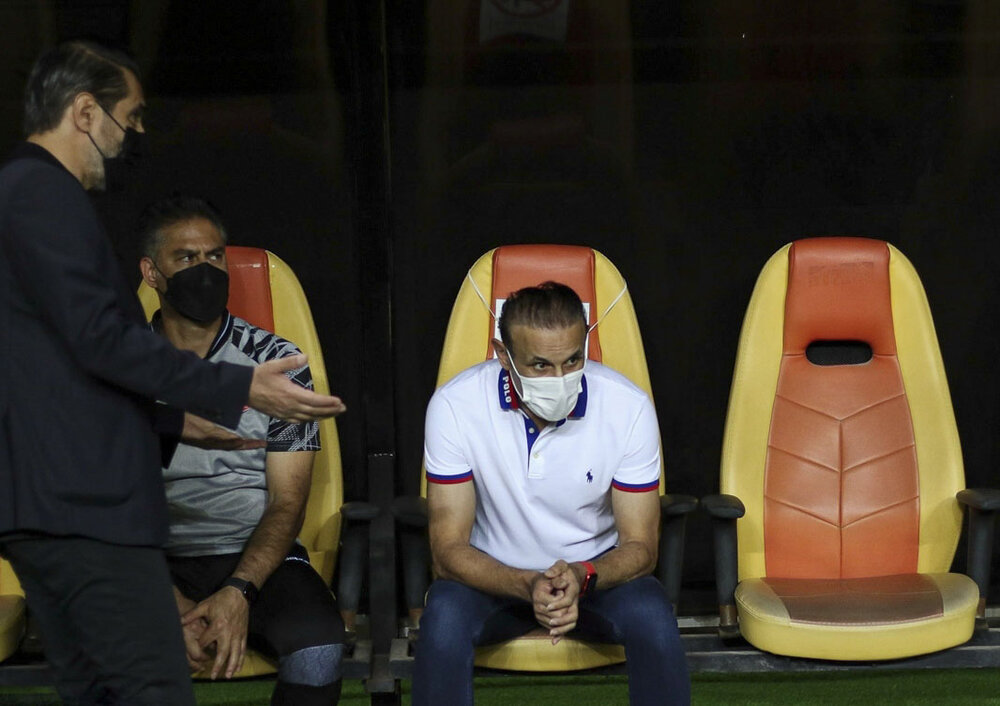 گل محمدی استعفا کرد