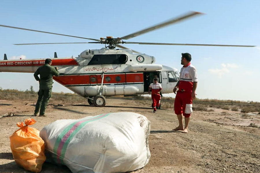 افزون بر ۳ هزار نفر آسیب دیده سیلاب سیستان و بلوچستان امدادرسانی شدند