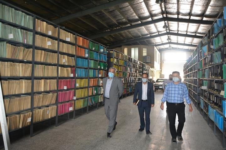 بازدید مدیر کل تامین اجتماعی یزد از محل بایگانی اسناد و مدارک استان
