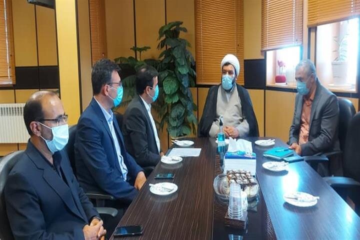 دیدار مدیرکل تامین اجتماعی مرکزی با نماینده ساوه و زرندیه در مجلس شورای اسلامی
