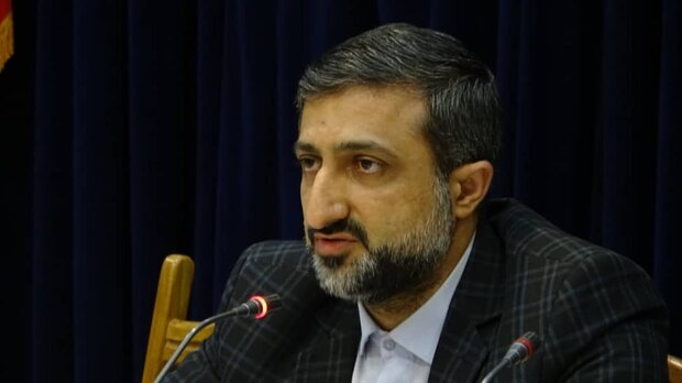 هیچ وعده‌ای برای افتتاح راه آهن نمی‌دهم
