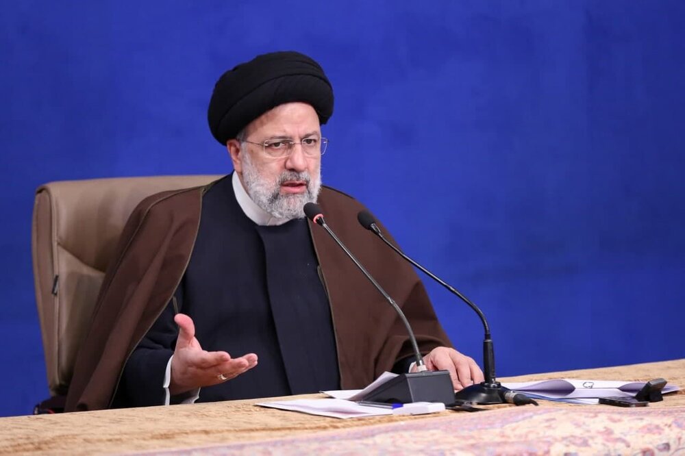 خطای آشکار فردی نباید به جامعه هنری تعمیم داده شود