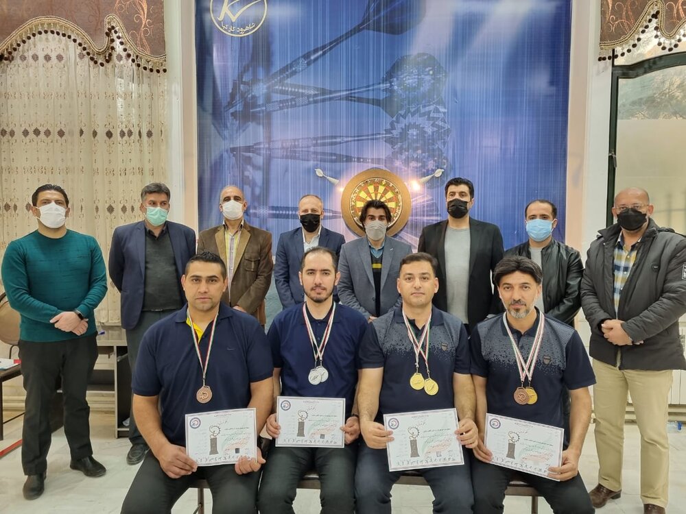 قهرمانی یزد در رقابت‌های دارت کارگران کشور
