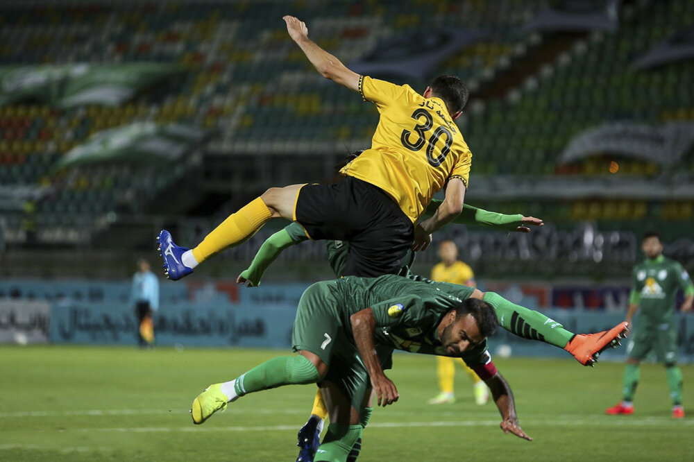 تداوم روند ناکامی‌های سپاهان با تساوی در دربی