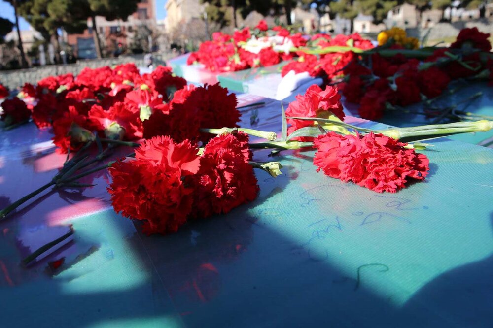 برگزاری آیین شهدای گمنام در وزارت ورزش و جوانان