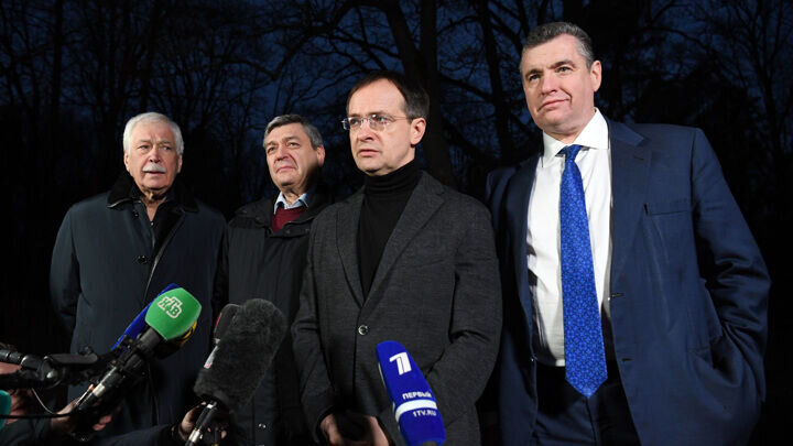 مذاکرات روسیه و اوکراین به فردا موکول شد
