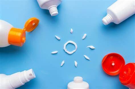 لزوم استفاده از کرم‌های ضد آفتاب در همه فصول 