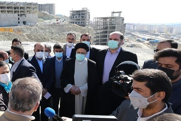 واحدهای نیمه تمام مسکن مهر  پردیس سریعا تکمیل شود
