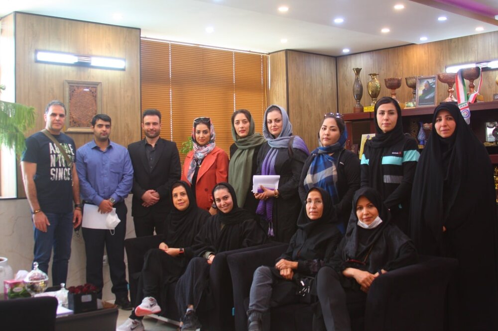 برگزاری مسابقات والیبال به مناسبت هفته کارگر