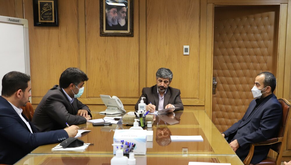 شستا بدنبال توسعه سرمایه‌گذاری در خراسان جنوبی