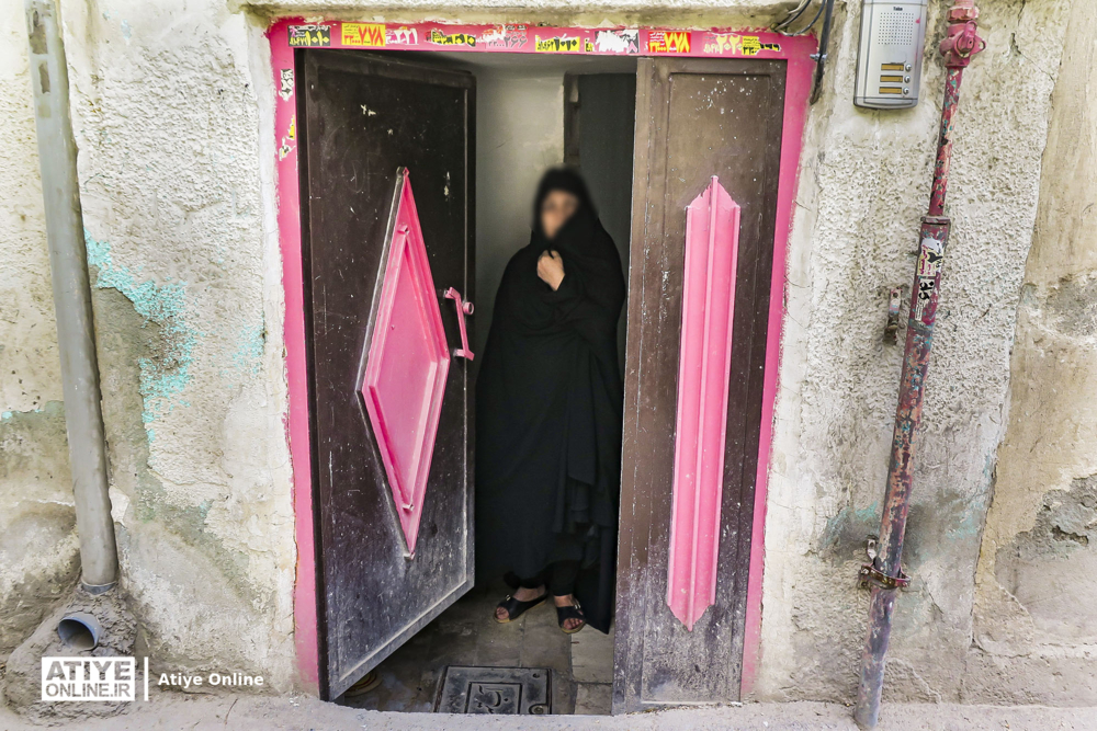 اپیزود اول: زنی که سقف خانه‌اش کوتاه است