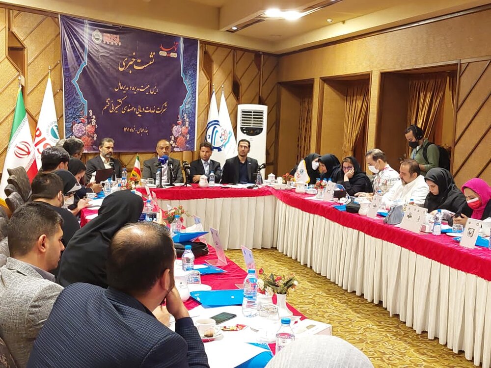 با تکیه بر تولید دانش بنیان سوخت رسانی در بنادر را توسعه می دهیم