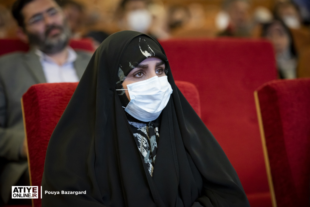 افراد به پشتوانه تامل و تفکر به ضرورت فرزندآوری دست پیدا کنند