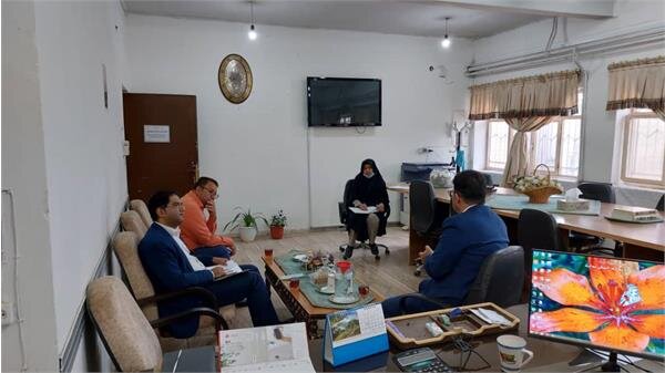 طرح مهارت آموزی در محیط کار در شهرستان اشکذر اجرایی می شود