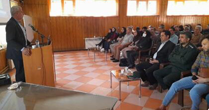 دوره یکروزه آموزشی و بازآموزی بهداشتیاران کار استان همدان