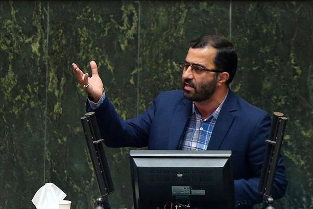 اراده مجلس جهت حل مسئله استخدامی کارکنان دولت