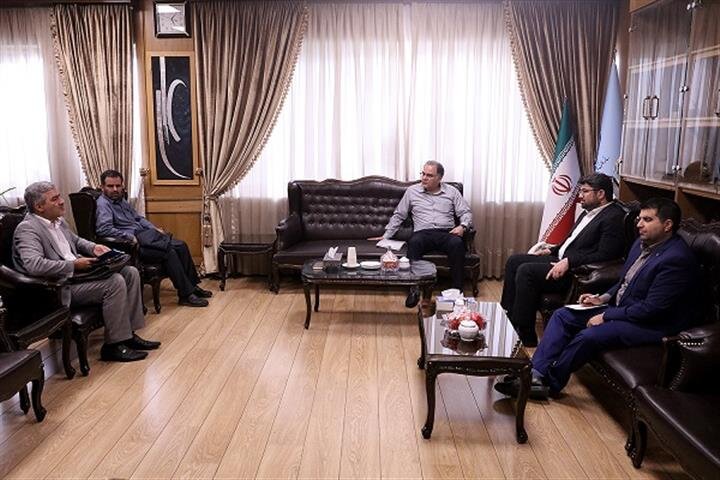 کاهش پرداخت از جیب بیمه‌شدگان؛ اولویت تامین‌اجتماعی