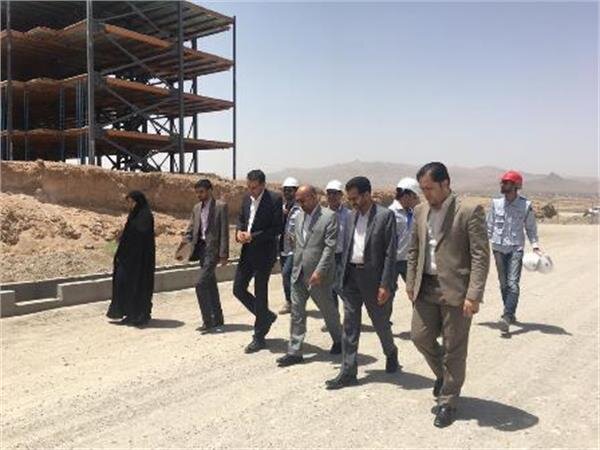 بازدید فرماندار شهرستان بیرجند از شرکت تعاونی مسکن ۰۴