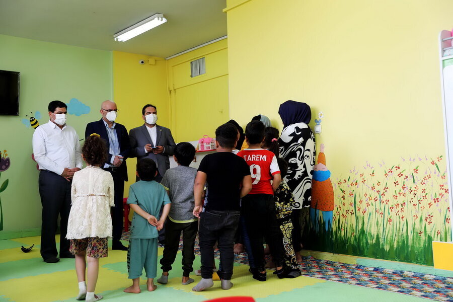 بازدید معاون اول رئیس جمهور از مرکز جامع بازتوانی اعتیاد مادر و کودک