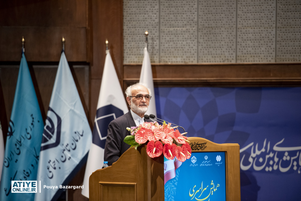 دولت در بانک رفاه حتی یک سهم هم ندارد