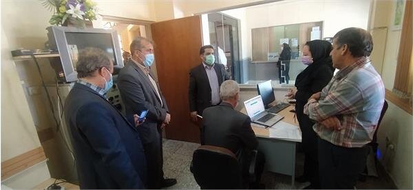 رسیدگی و برطرف کردن مشکلات مردم از وظایف ما است