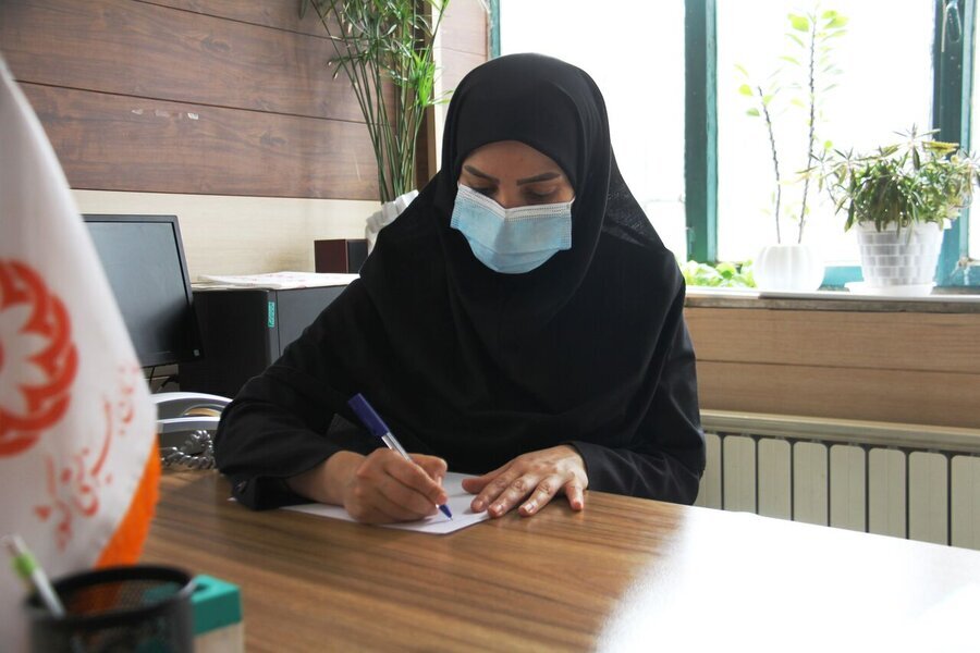 "باید گره گشا باشیم"