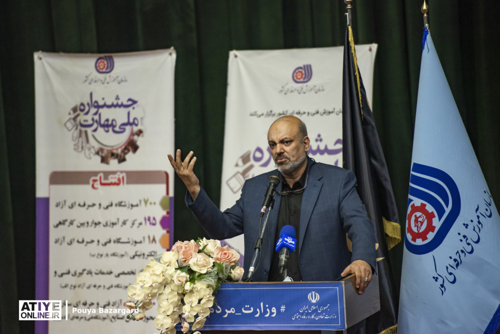 مهارت آموزی راه نزدیک برای اشتغال پایدار است