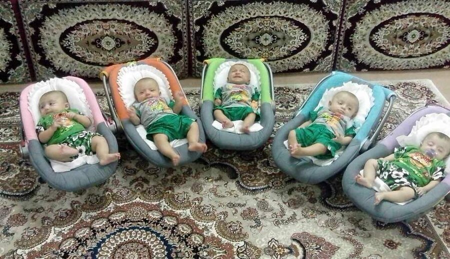 حمایت بهزیستی قم از خانواده های دارای سه قلو و بالاتر