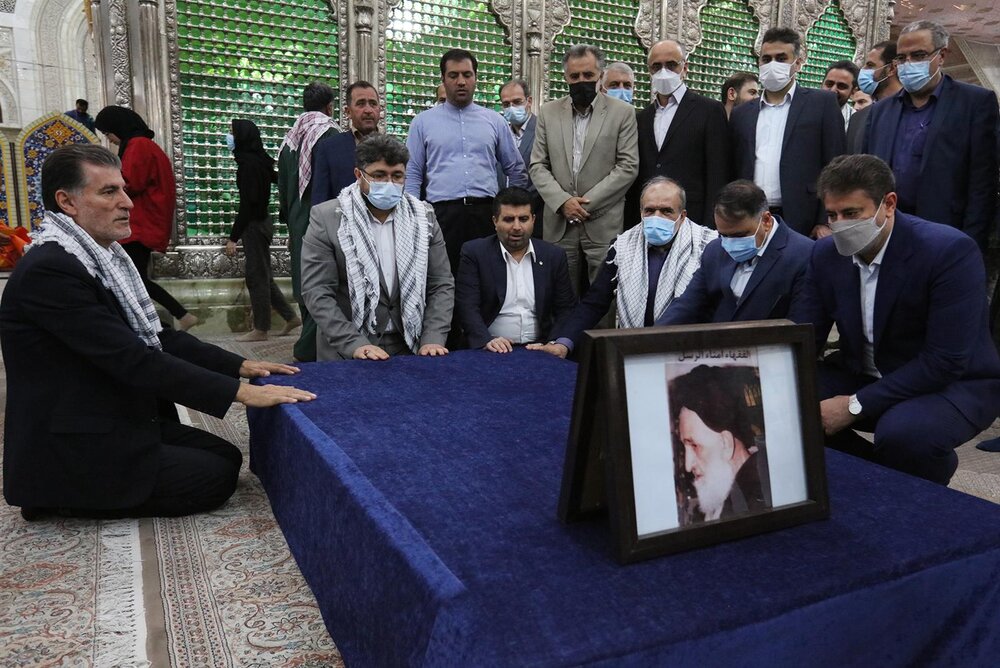 مراسم تجدید میثاق کارکنان تامین اجتماعی با آرمانهای امام راحل