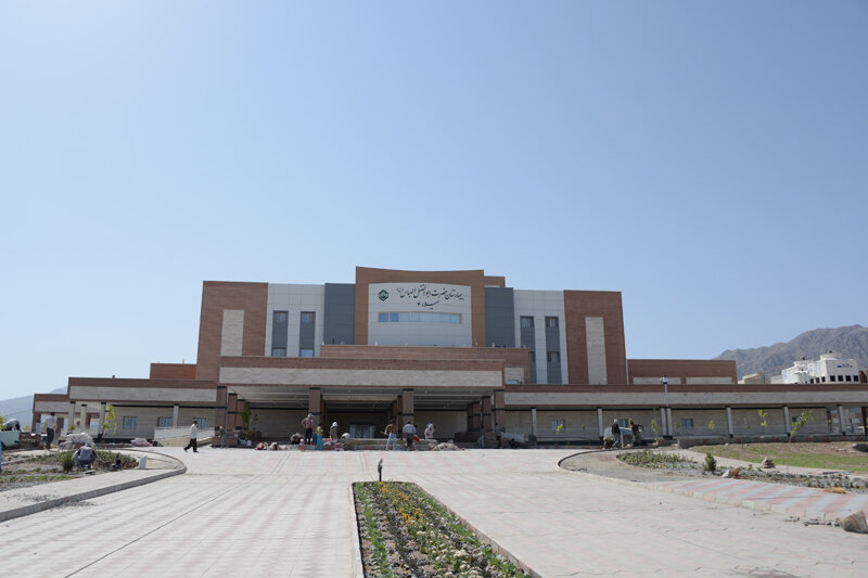 ارزیابی مرتب هزینه ها در بیمارستان های هیئت مدیره ای