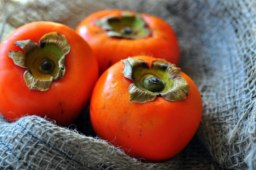 بهبود دید شبانه با خرمالو