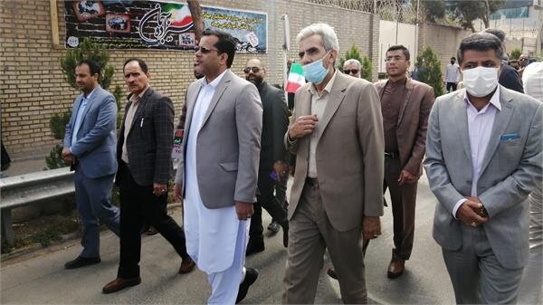 حضور کارکنان تعاون، کار و رفاه اجتماعی در راهپیمایی ۱۳ آبان