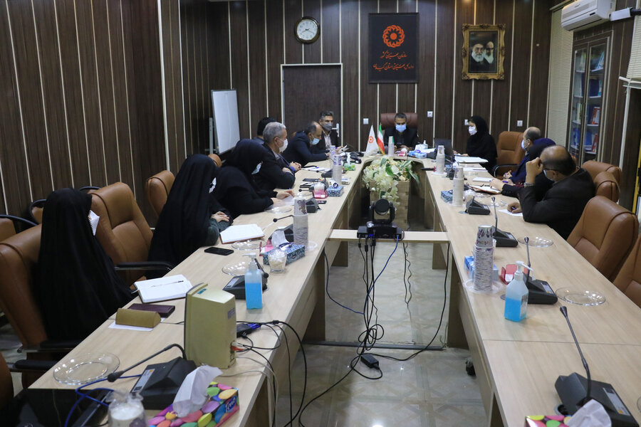 برگزاری نشست کمیته پیشگیری از بیماری های واگیر بهزیستی گیلان