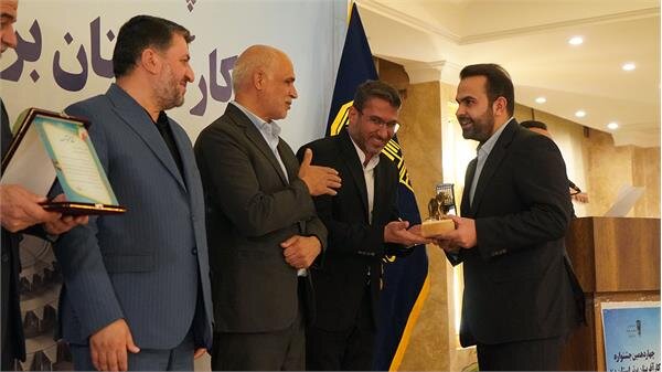 چهاردهمین جشنواره کارآفرینان برتر استان یزد به کار خود پایان داد