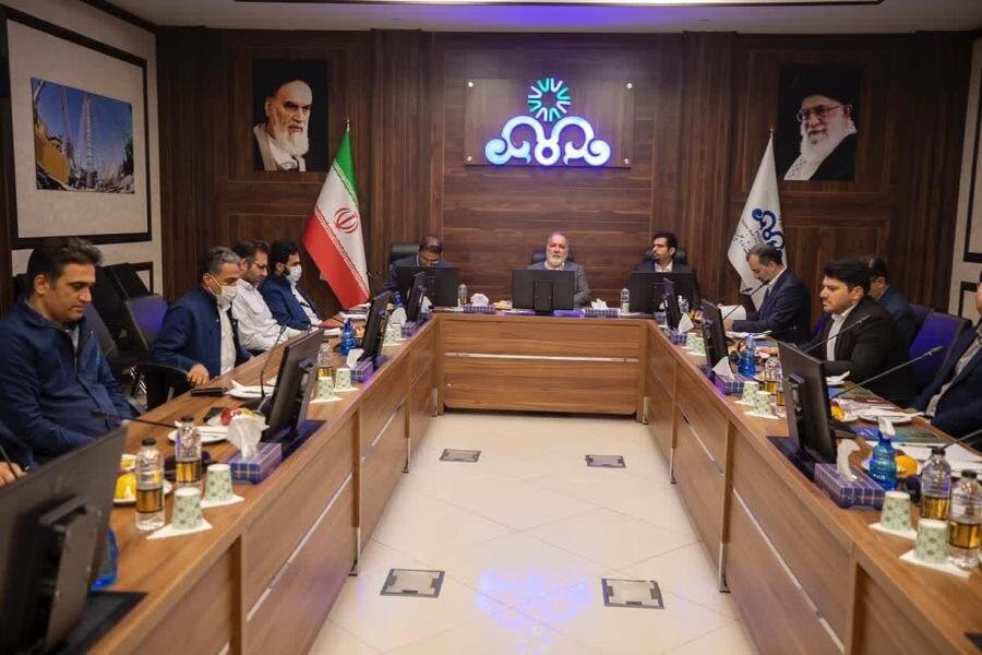 بازدید مدیران تاپیکو از پالایشگاه ستاره خلیج‌فارس