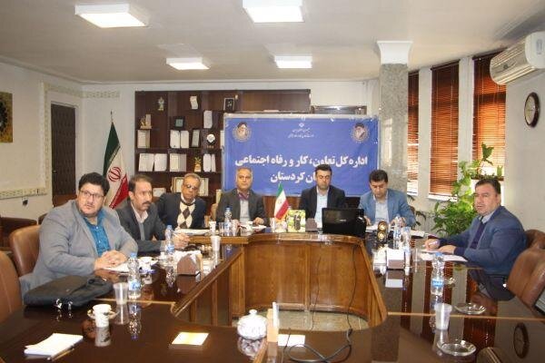 مقدمات احداث ١٠ طرح سرمایه گذاری بزرگ کردستان اجرایی شود 