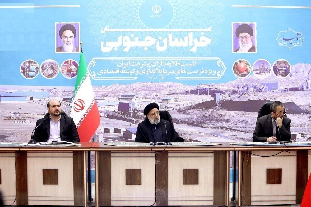 رئیس‌جمهور: بخش مهمی از جنگ ترکیبی در حوزه اقتصادی است