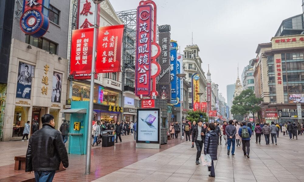 واکنش عجیب جوانان چینی‌ به لغو محدودیت‌های کرونایی