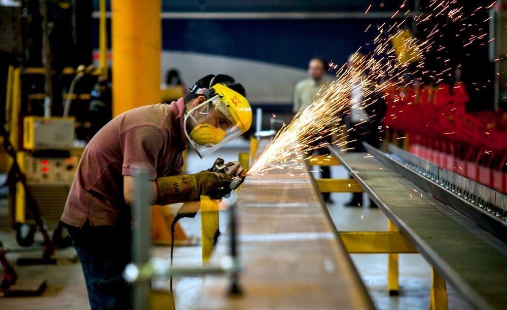 دستمزد مقطوع مبنای کسر حق بیمه مشاغل صنوف در سال ۱۴۰۲