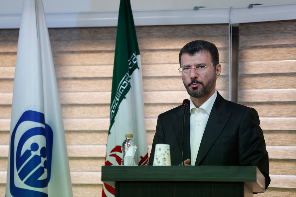 تسهیلگری در امور کارفرمایان را سرلوحه کار قرار دهیم