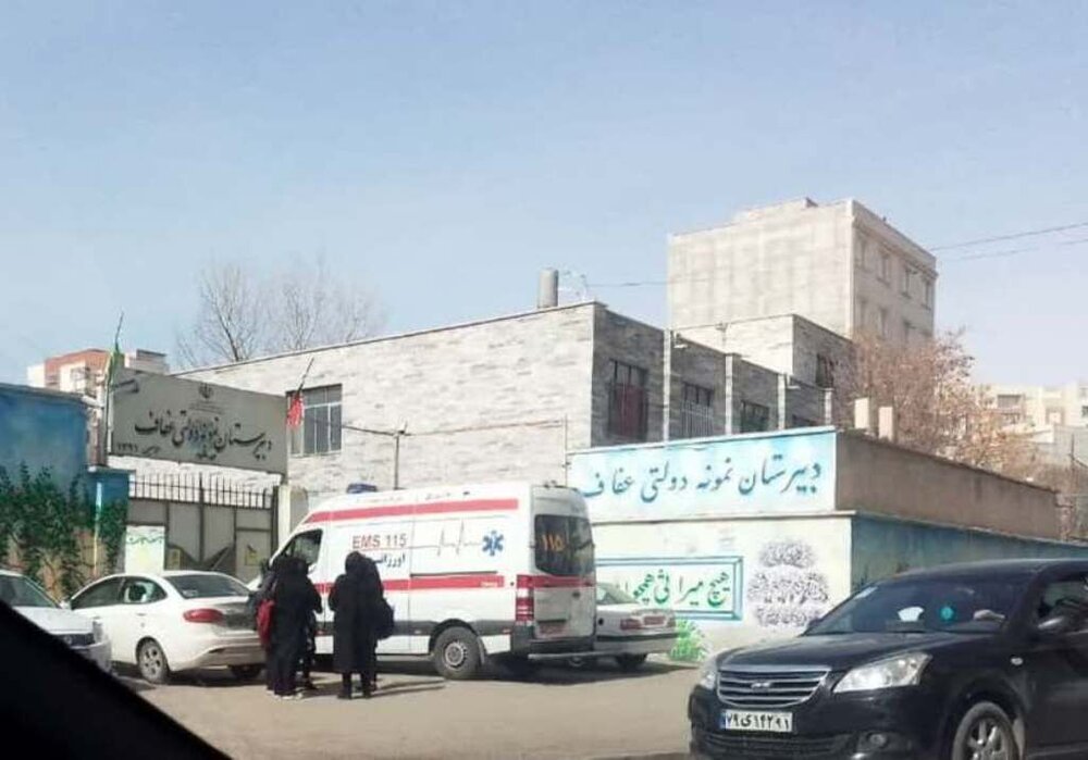 مطالبه جامعه خشمگین، برخورد با عاملان مسمومیت دانش‌آموزان است