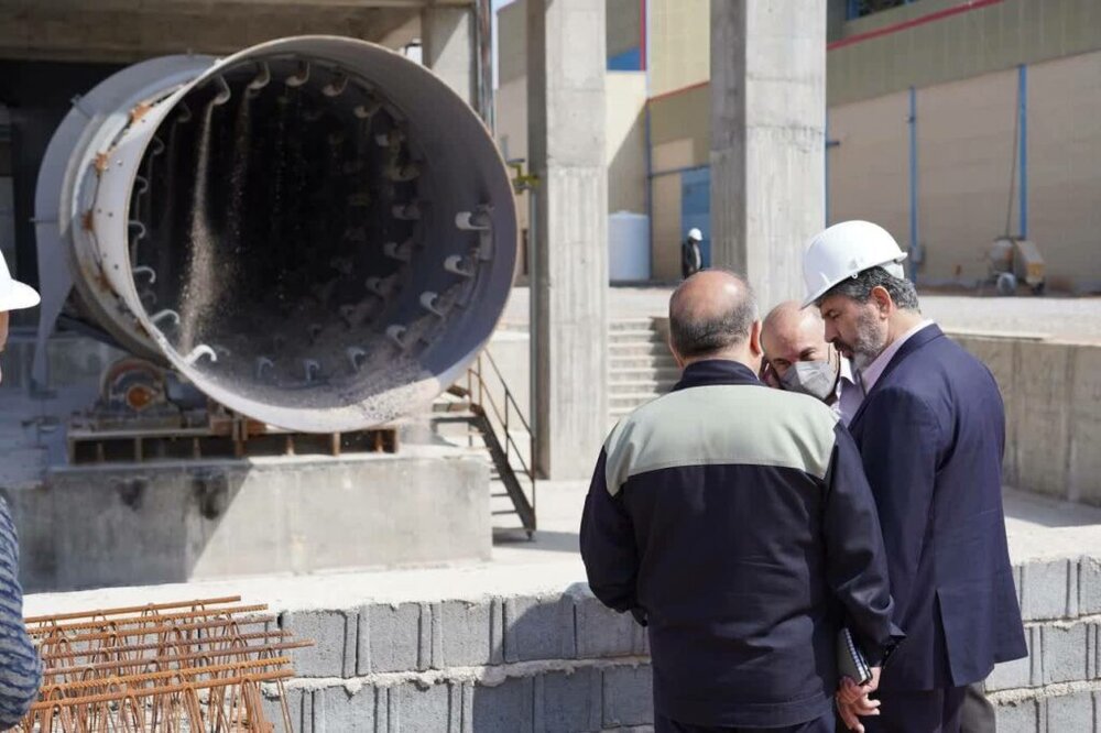 بازدید مدیرعامل شستا از سایت جمبزه شرکت فرآورده‌های نسوز ایران